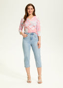 FDJ Ladies Light Wash Suzanne Capri