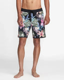 RVCA Mens Multi Northern Trunk 18"