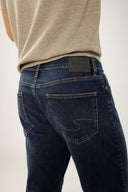 Silver Jeans Men's Grayson Swing Classic Fit Jean