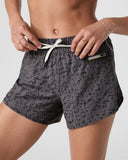 Vuori Ladies Chia Stucco Clementine 4" Short
