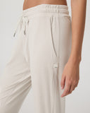 Vuori Ladies Ecru Heather Performance Jogger