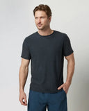 Vuori Men's Strato Tech Heather Charcoal Tshirt