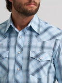 Wrangler Men's 20X® Competition Advanced Comfort Long Sleeve Two Pocket Western Snap Fine Navy Shirt