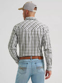 Wrangler Men's 20X Competition Advanced Comfort Olive Madras Long Sleeve Two Pocket Western Snap Shirt