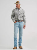 Wrangler Men's 20X Competition Advanced Comfort Olive Madras Long Sleeve Two Pocket Western Snap Shirt