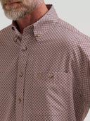 Wrangler Men's George Straight Performance Long Sleeve Rust Diamond Button Down Shirt