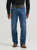 Wrangler Men's Retro Relaxed Fit Bootcut Jean