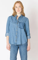 Dex Ladies medium Indigo Washed Pocket Denim Shirt