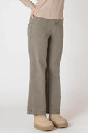 Dex/Room 34 Ladies Army Green Straight Leg Pant